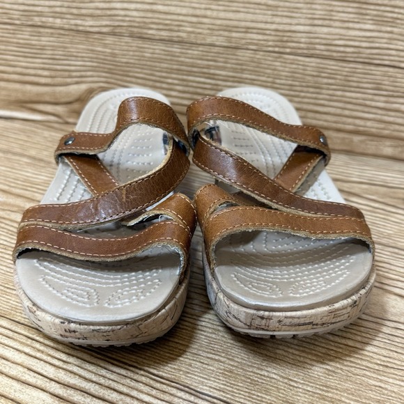 Crocs A-Leigh Cork Brown Wedge Sandals‎ Women Sz 6 Brown Leather Strappy Shoes - Picture 2 of 6